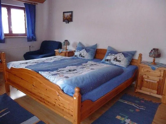 Ferienwohnung-nr-1 *